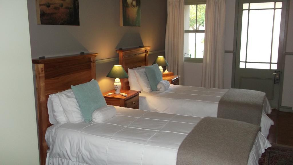 Housemartin Lodge & Self Catering De Rust Eksteriør bilde
